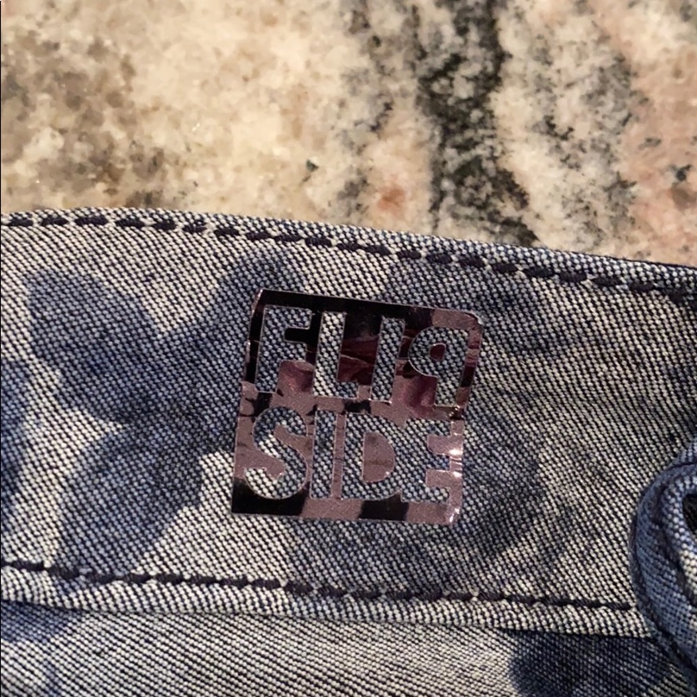 Flip Side jeans. Reversible skinny jeans. - Picture 10 of 14